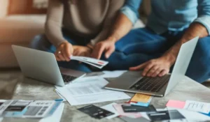 Professional SPSS dissertation services analyzing research data and preparing academic reports